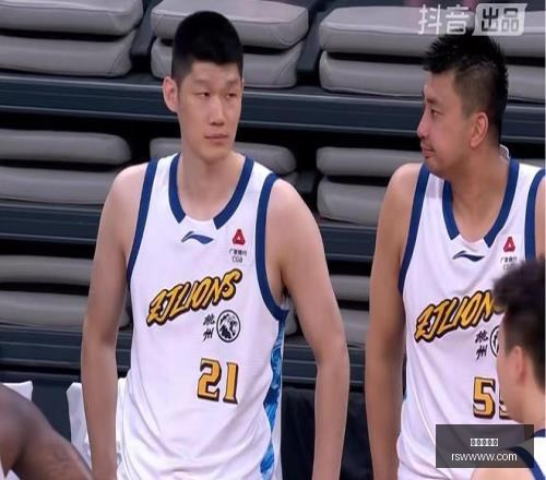 中超焦点战,辽宁铁人,铜梁龙,真人百家乐,百家乐游戏,线上百家乐,百家乐策略,真人娱乐,赌场游戏,百家乐技巧,真人百家乐平台